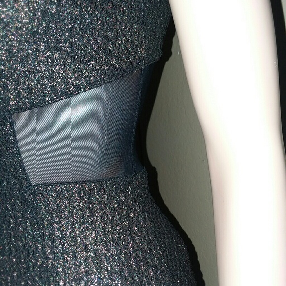 dress - Picture 4 of 5